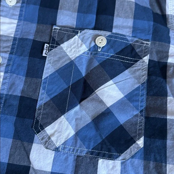 Levis Medium Multi Color Check Western Shirt - Picture 4 of 6